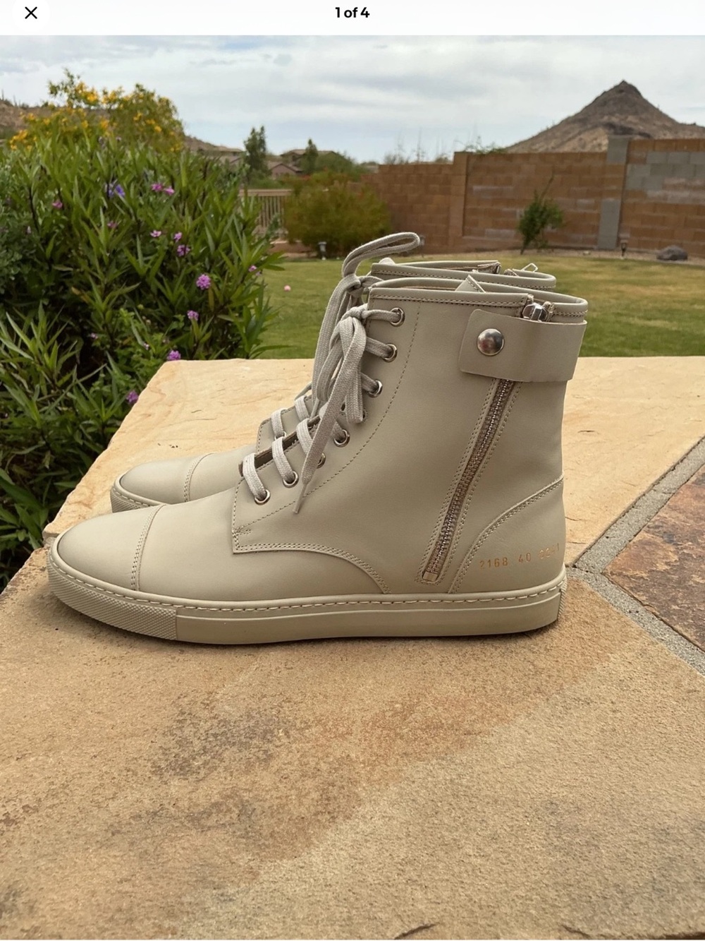 COMMON PROJECTS High-Top Lace-Up Men's Sneakers in Taupe / Light Beige